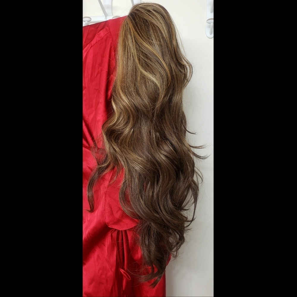 Full Lace Heat Friendly Wig